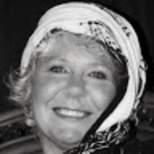 Meet your Posher, Sandy